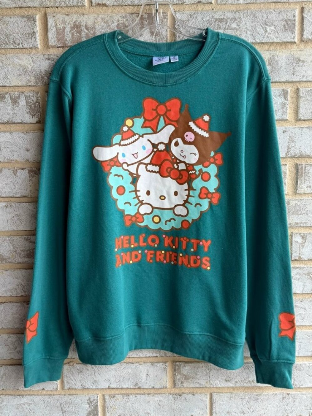 Sanrio Hello Kitty Christmas Holiday Crew Neck Long Sleeve Sweatshirt Size XL